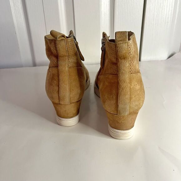 Linea Paolo Anna Leather Perf Elastic Suede Wedge Zip Slip On Sneaker Boots - Picture 10 of 13